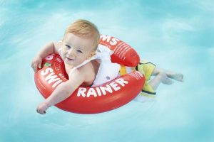 Buitenspeelgoed | De Veilige Baby Zwemband: Zwemtrainer | Swimtrainer “Classic” Rood (3 Maanden Tot 4 Jaar) (Keurmerken: Ce-Tüv-En13138-1:2014) Buitenspeelgoed Buitenspeelgoed