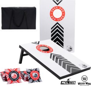 Houten speelgoed | Complete Cornhole Set 90X60 – Red Zone – Met 2 Cornhole Boards – 2X4 Cornhole Zakjes – Inclusief Draagtas Houten speelgoed Houten speelgoed